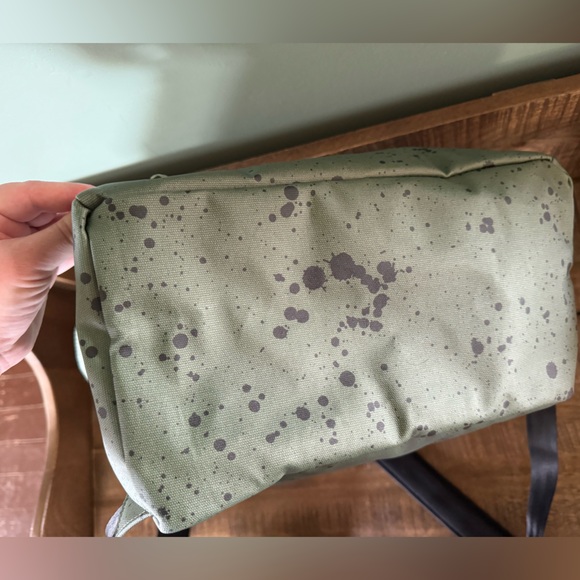 Petunia Pickle Bottom Olive Ink Blot Tempo Backpack / Diaper Bag - Picture 5 of 5
